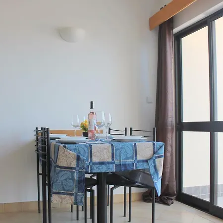 Kupis By The Beach * Lagos