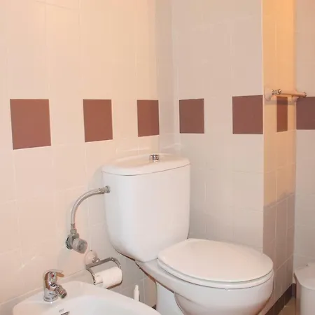 Kupis By The Beach Apartment